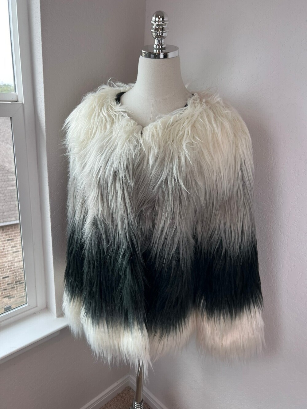 Xhilaration Faux Fur Coat Black and White size Large